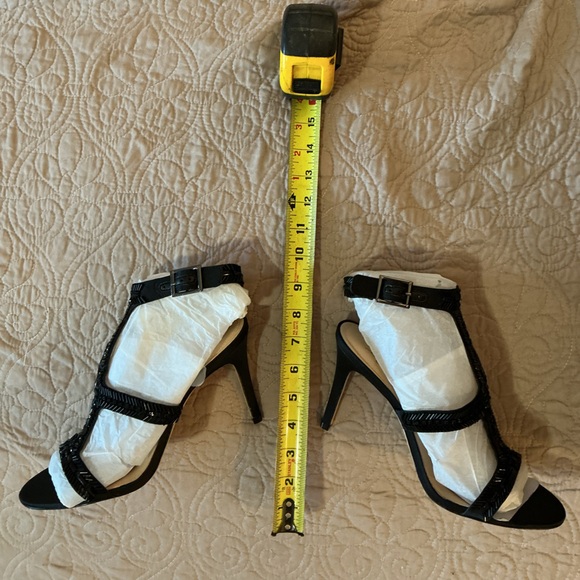 Brand New Imagine Vince Camuto Black Strappy Beaded Formal Ankle Heels Size 10 - Picture 8 of 16